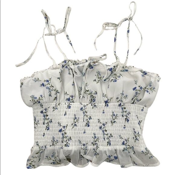Forever 21 Tops - Forever 21 top scrunch tank floral white with blue flowers size small H237